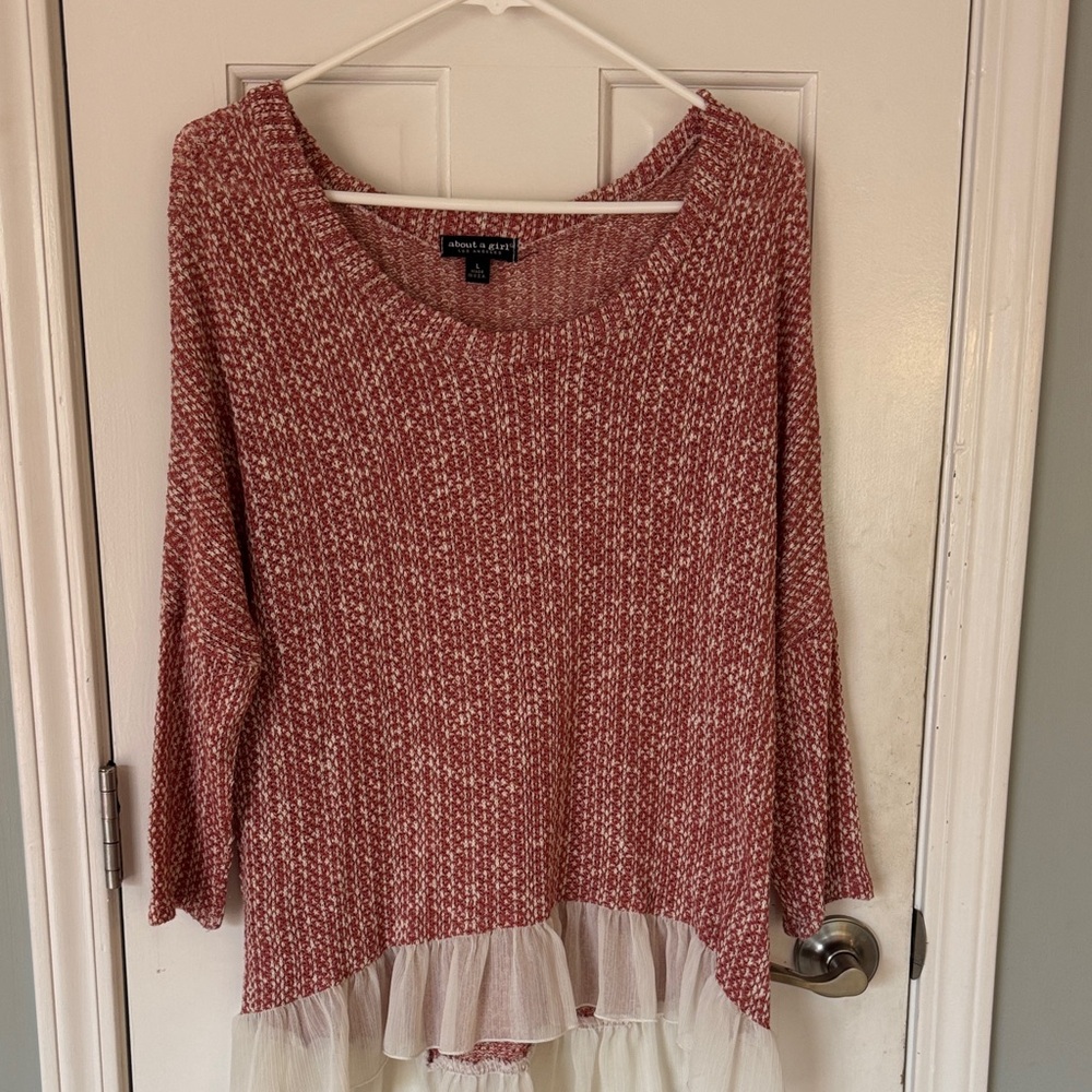 About A Girl Red and White Short Sleeve Top